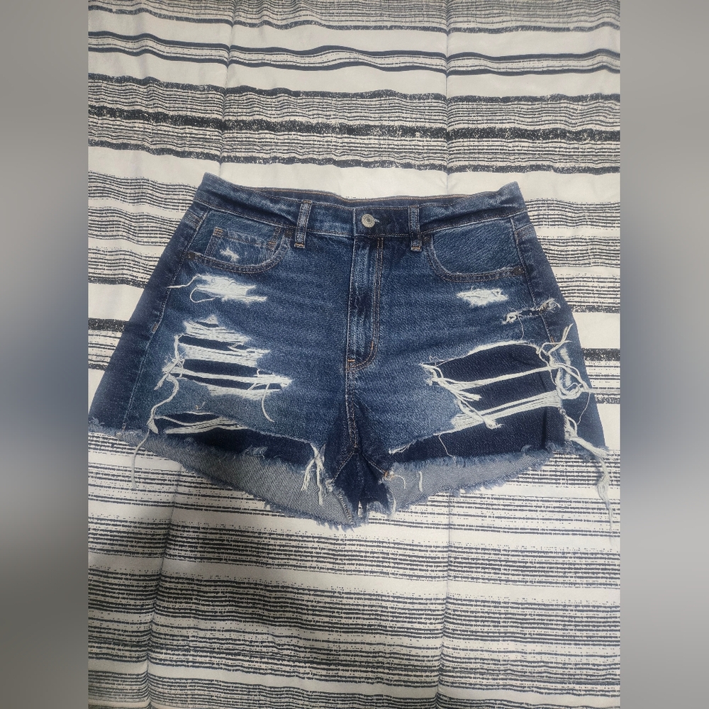 American Eagle Mom Shorts